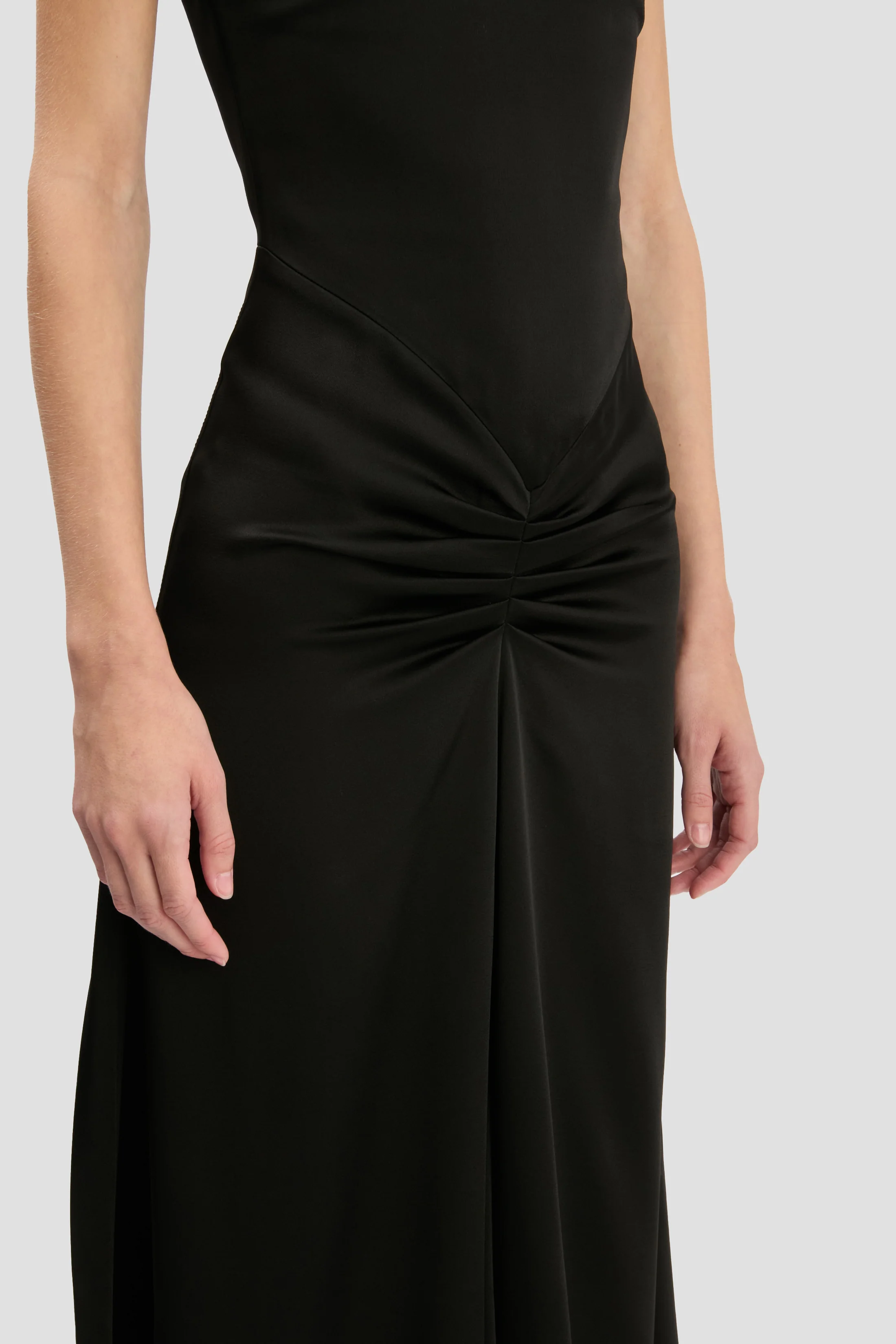 Blaire Midi Dress In Black