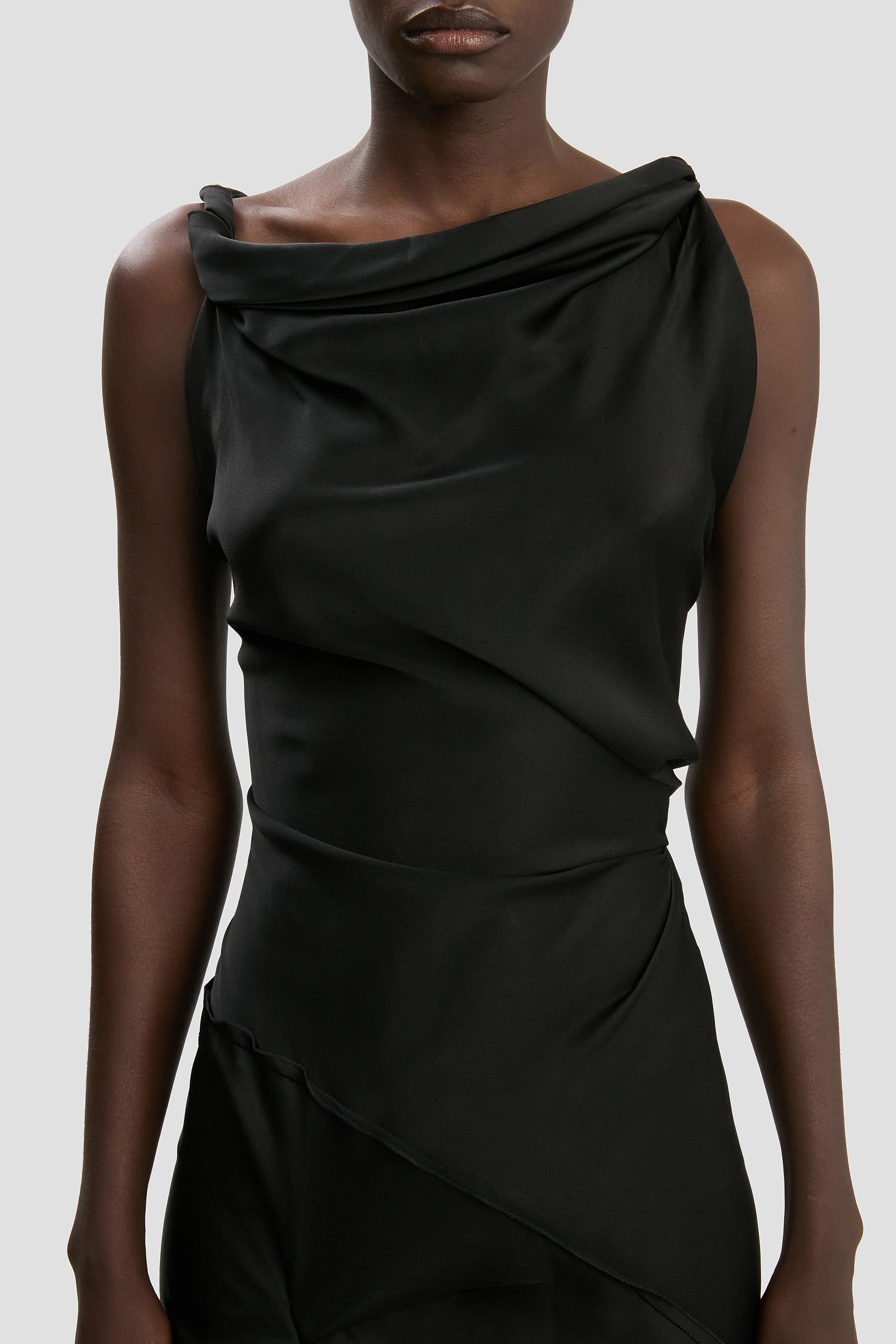 Posy Midi Dress In Black