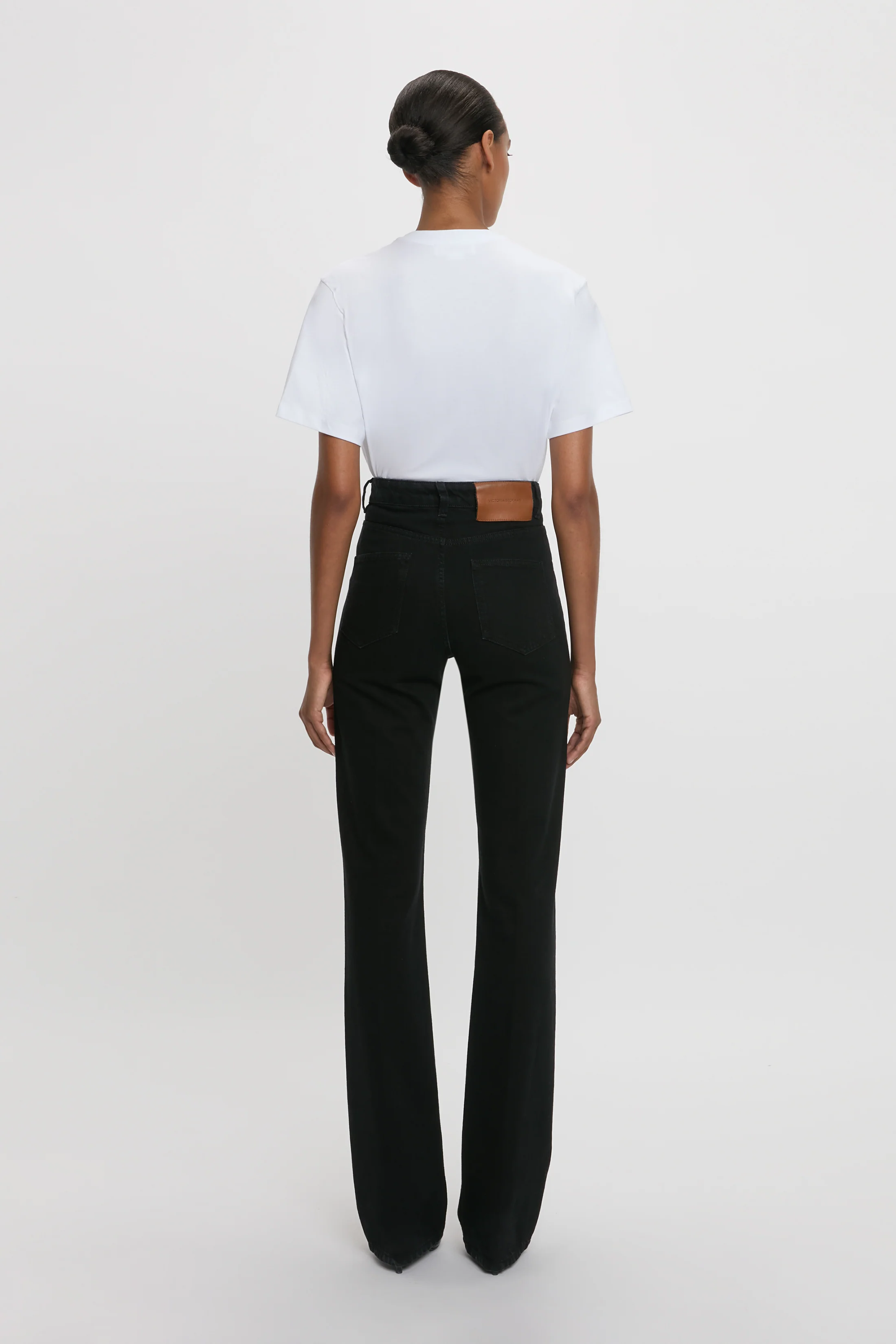 Julia Stretch Jean In Washed Black