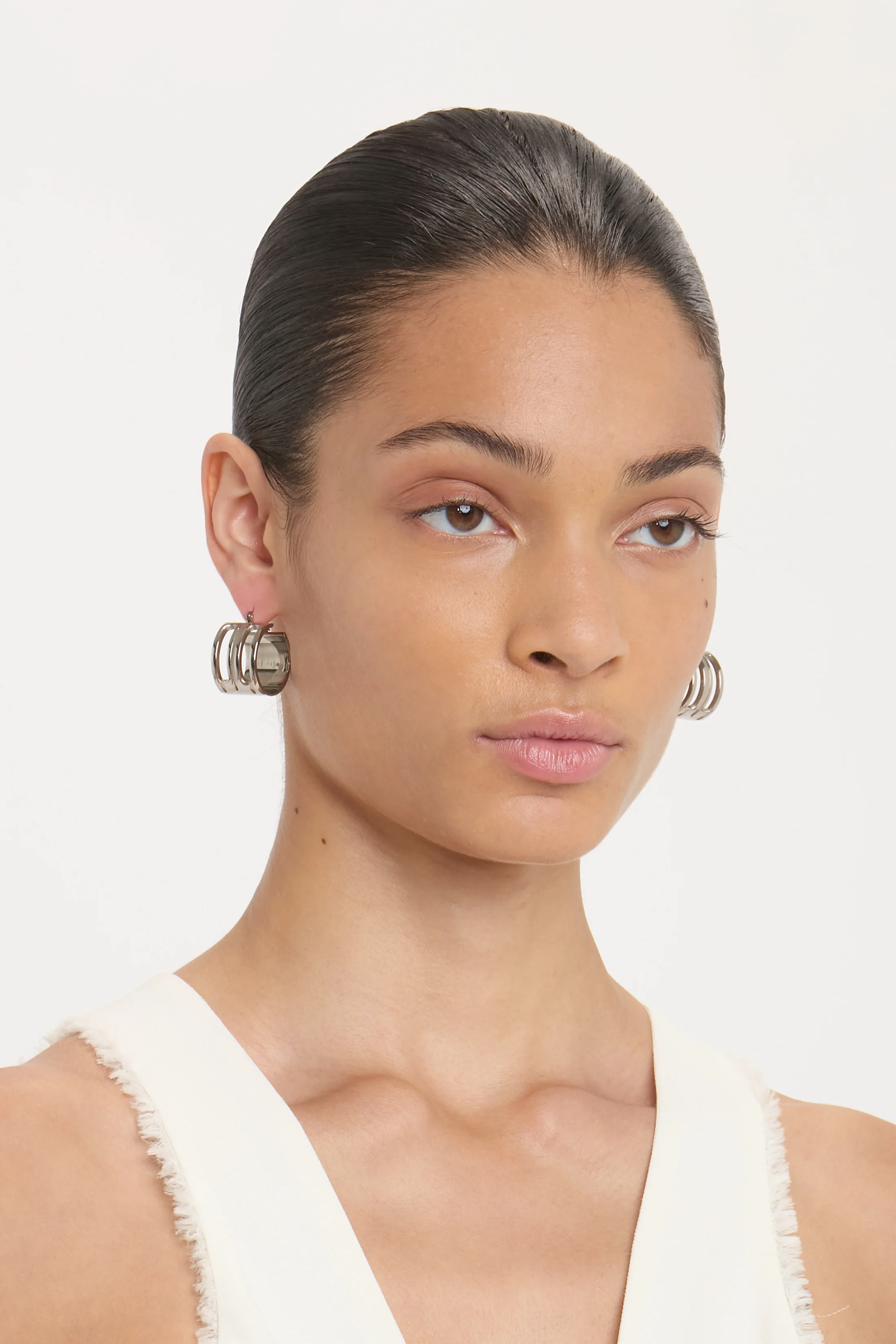 1557-dorian-hoop-earrings-in-silver-4.webp Dorian Hoop Earrings In Silver