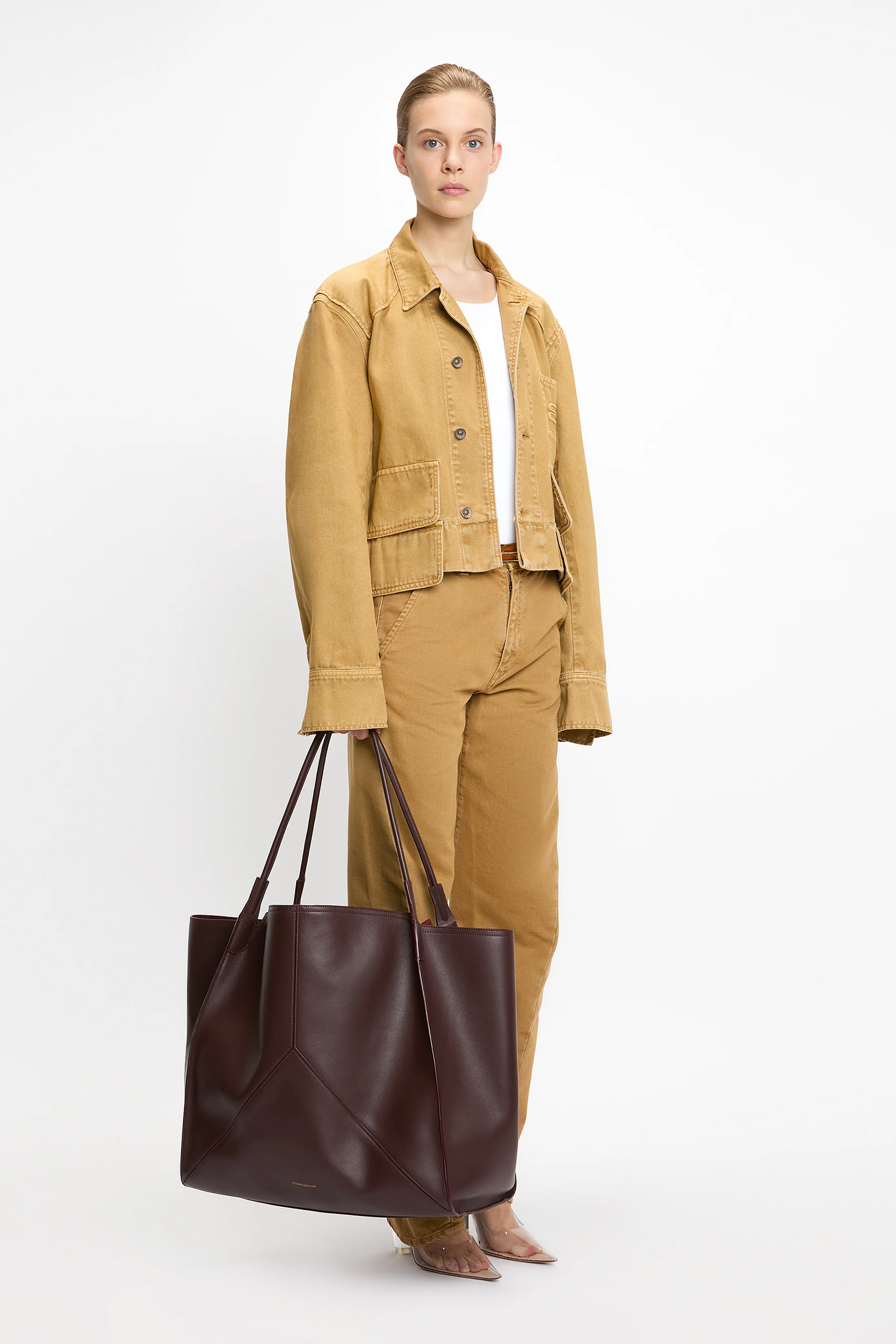 Victoria Travel Tote