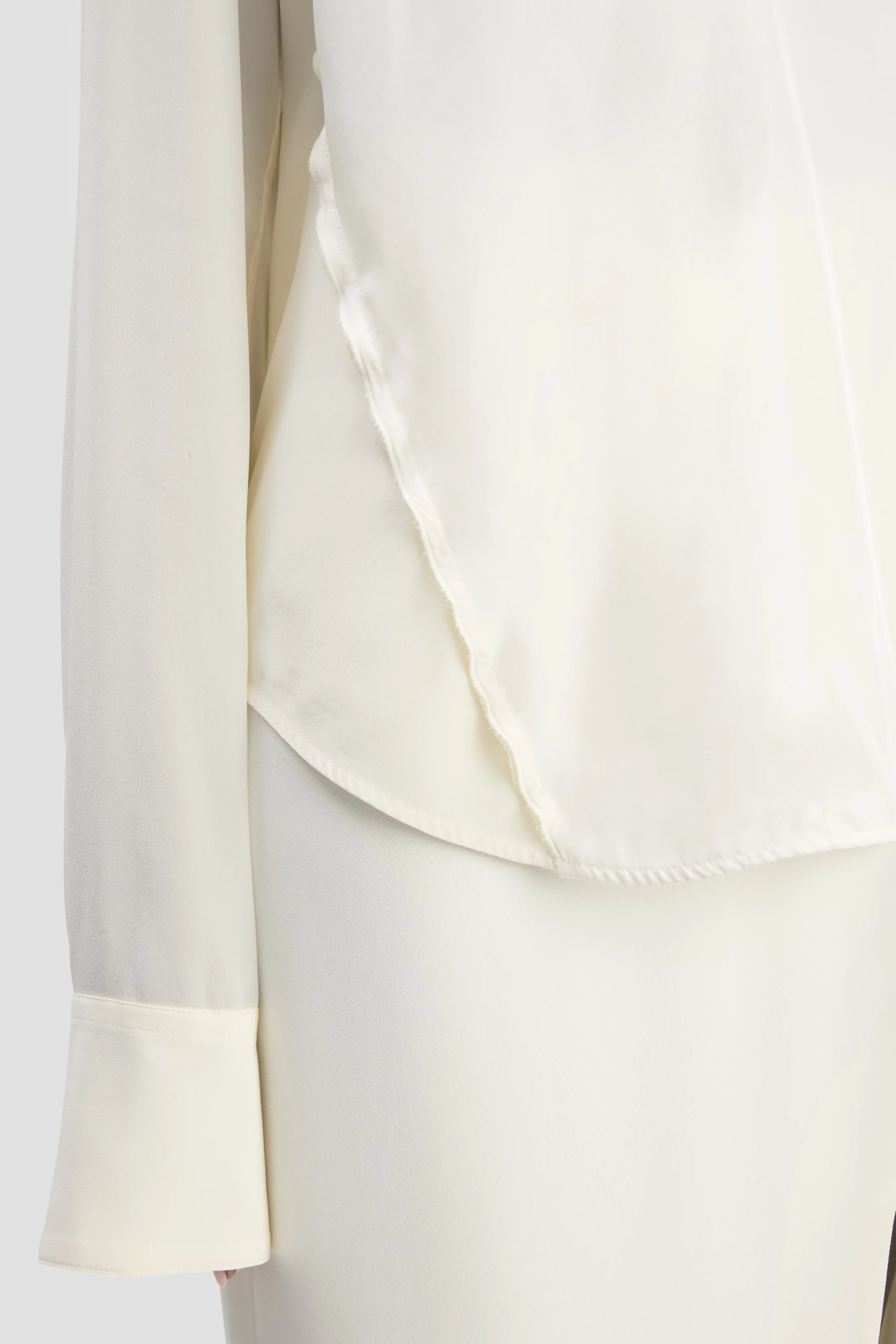 V-Neck Top In Ivory