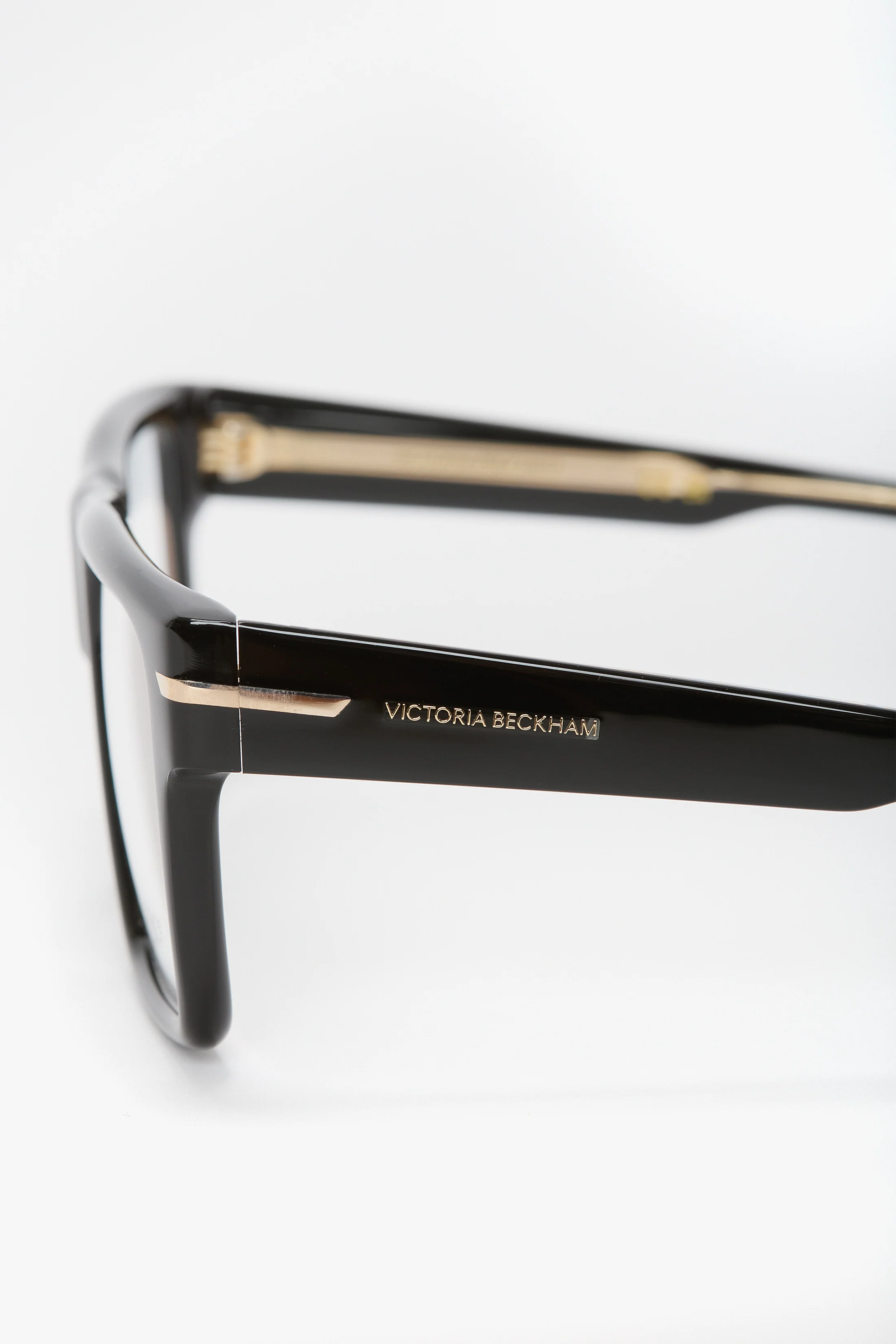 Sculpted Flat Top Frame In Black