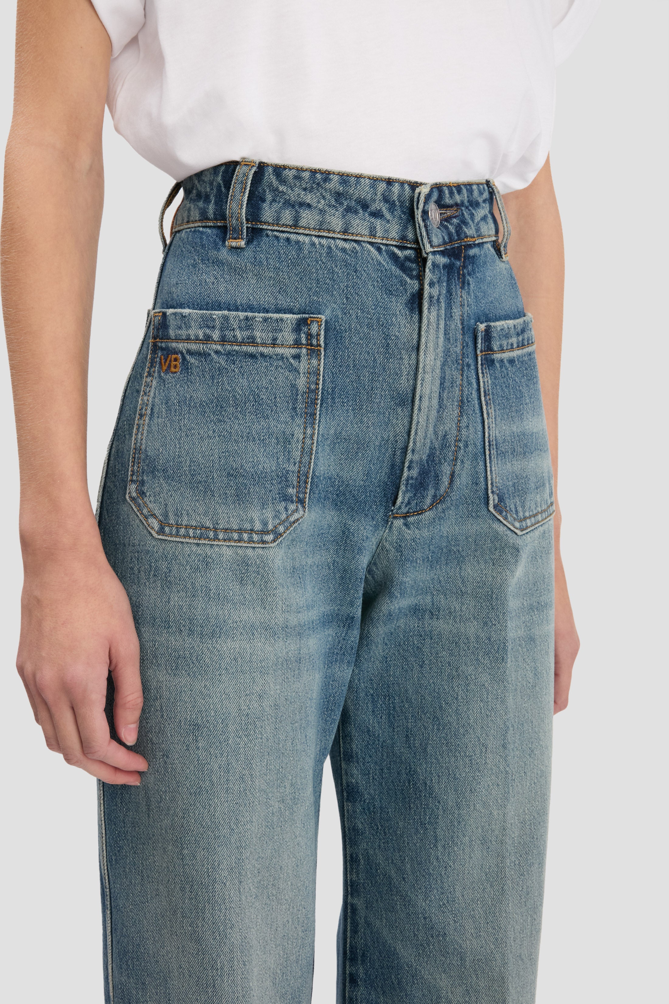 Alina Stretch Jean In Worn Blue Wash