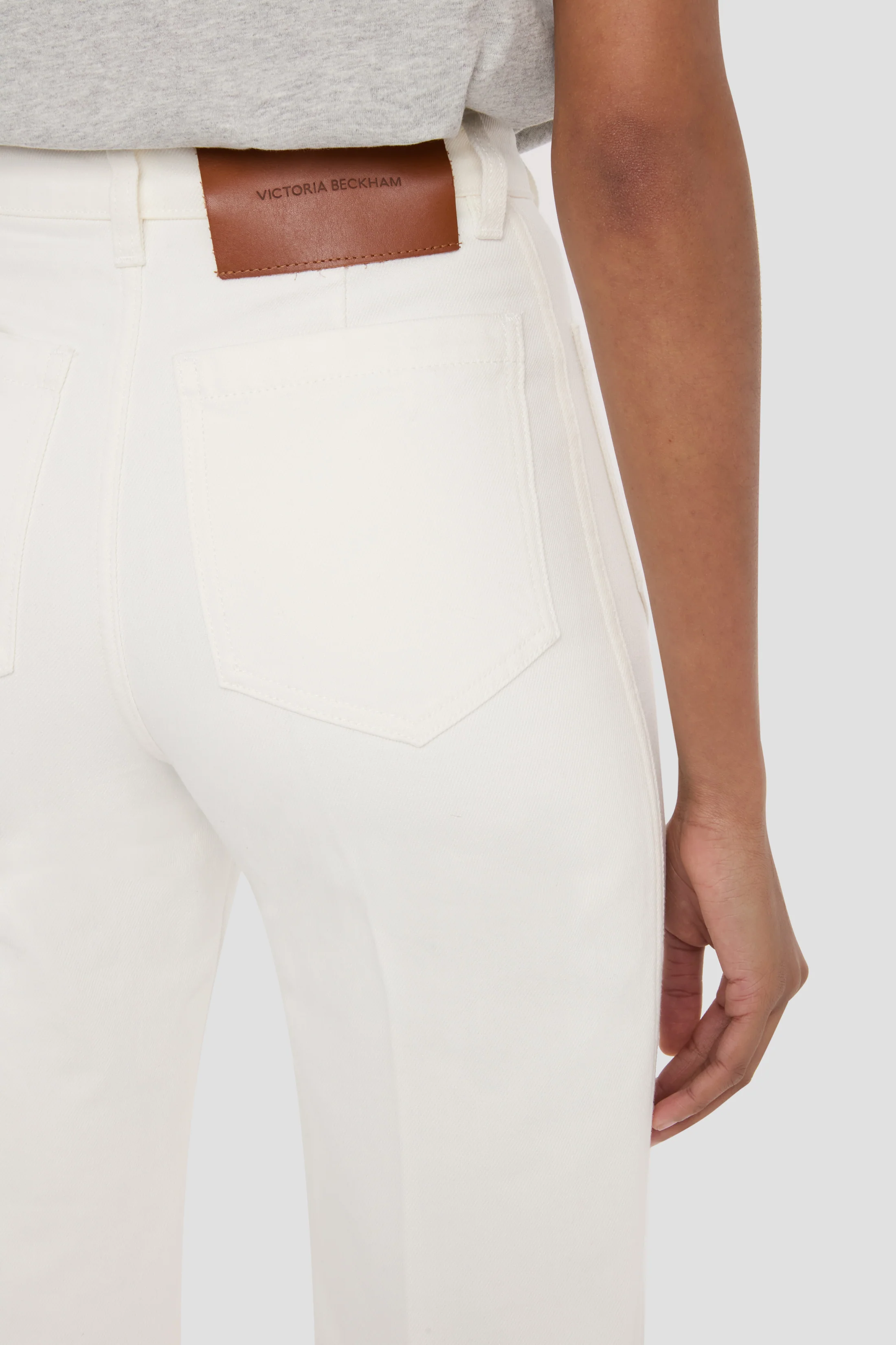 Alina Stretch Jean In White