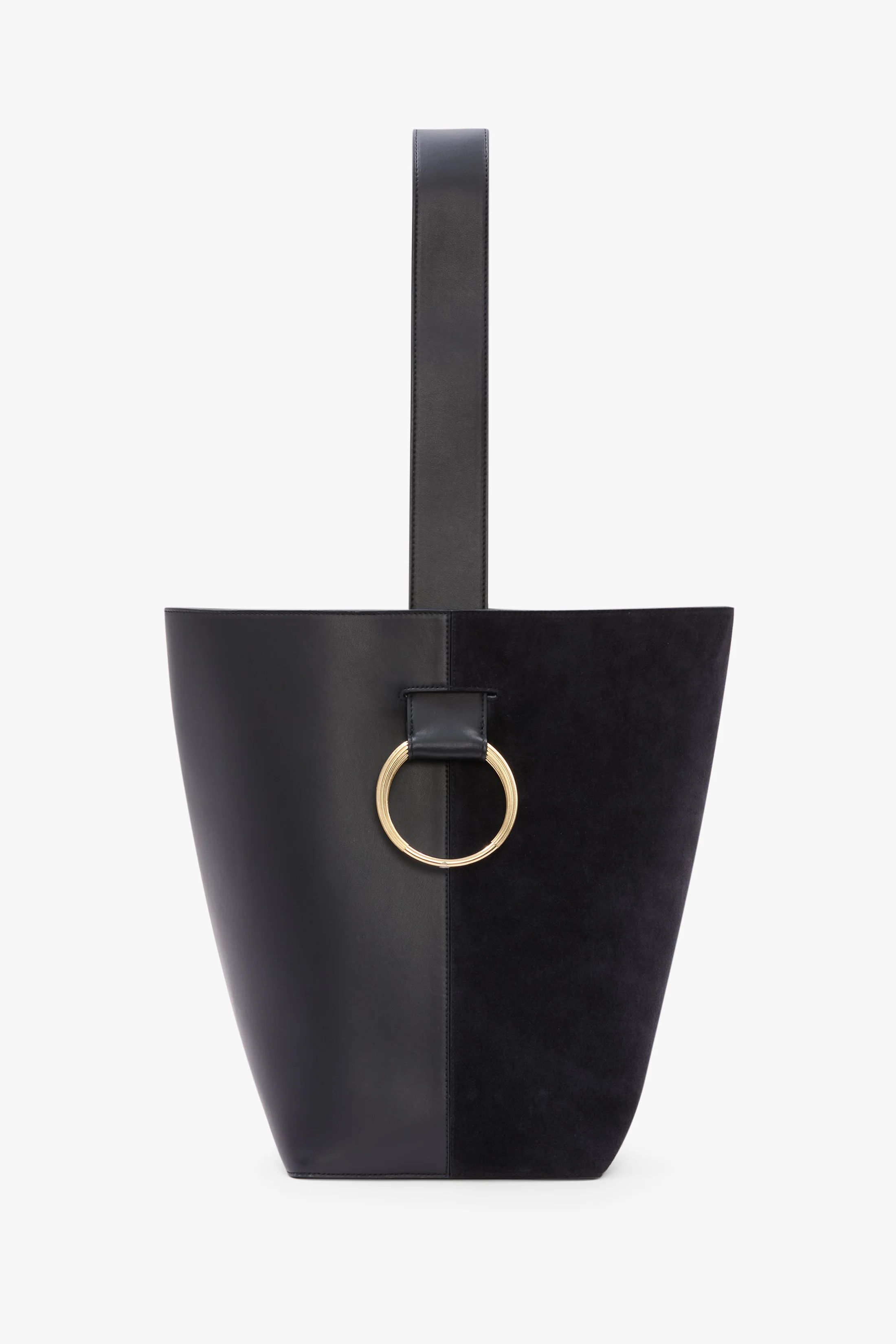 2354-dia-bucket-bag-1.webp Dia Bucket Bag