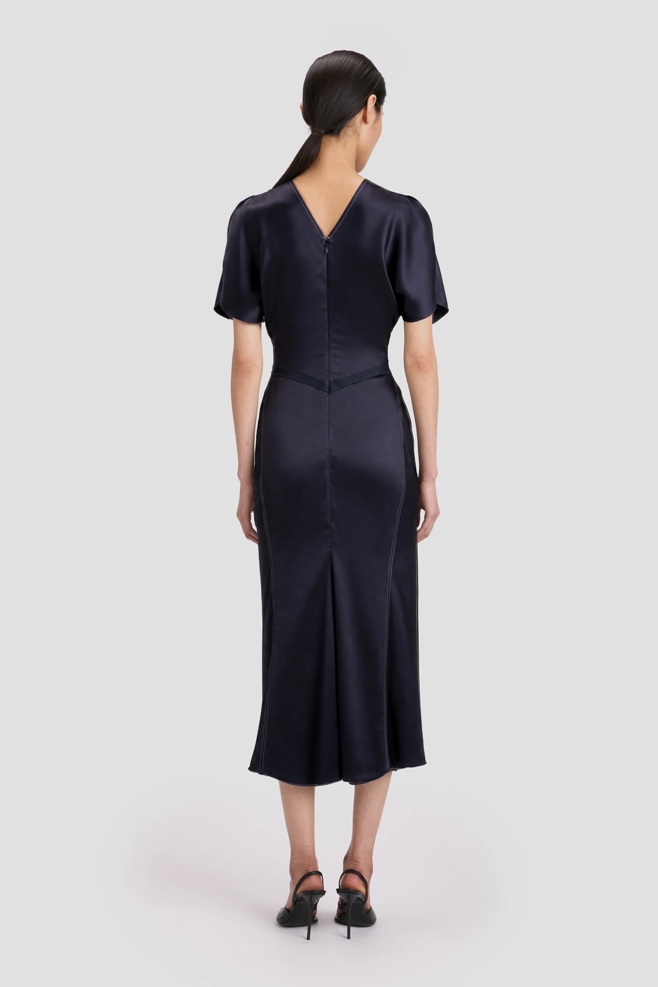 Bela Midi Dress In Midnight