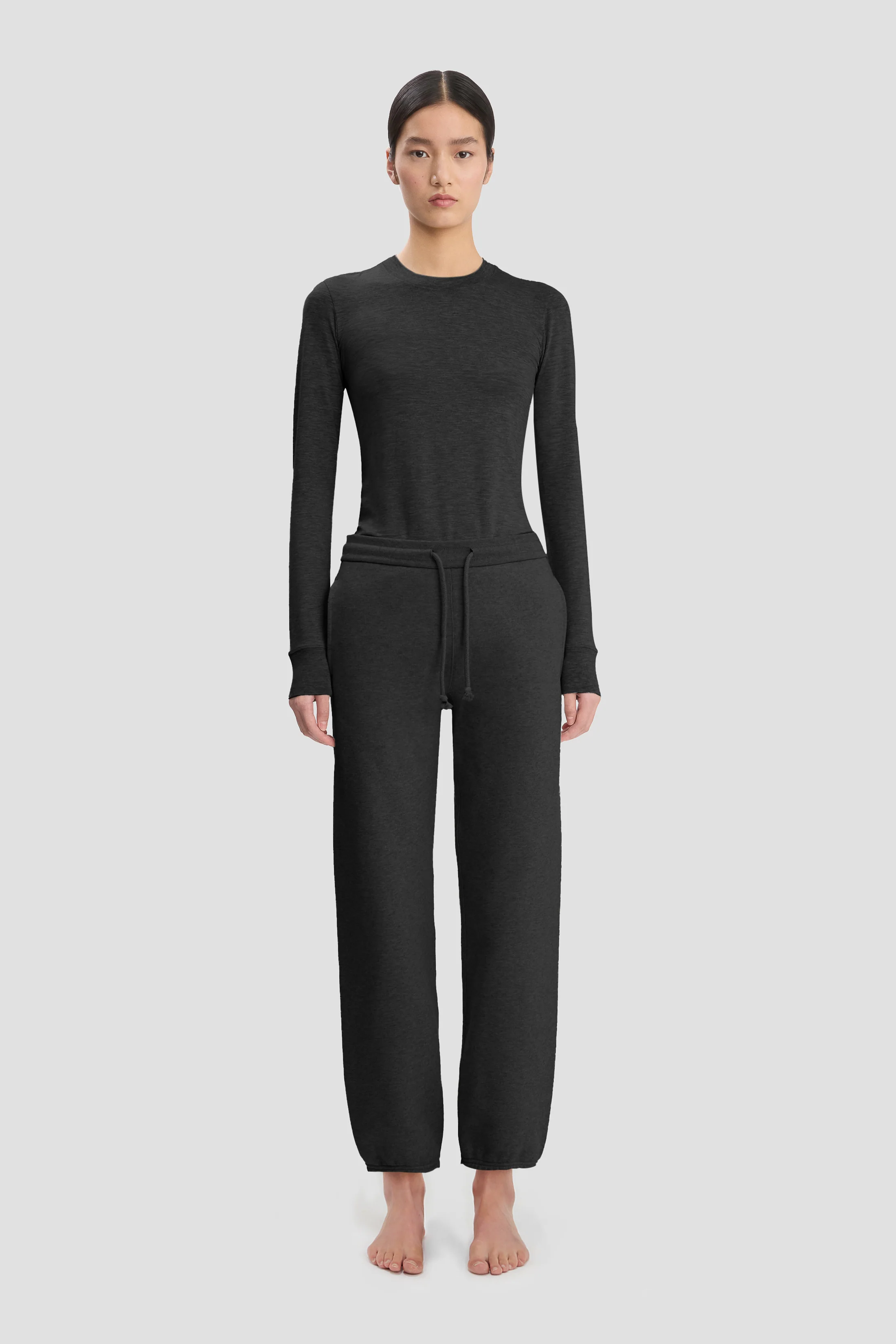 2919-logo-embroidered-jogger-in-black-1.webp Logo Embroidered Jogger In Black
