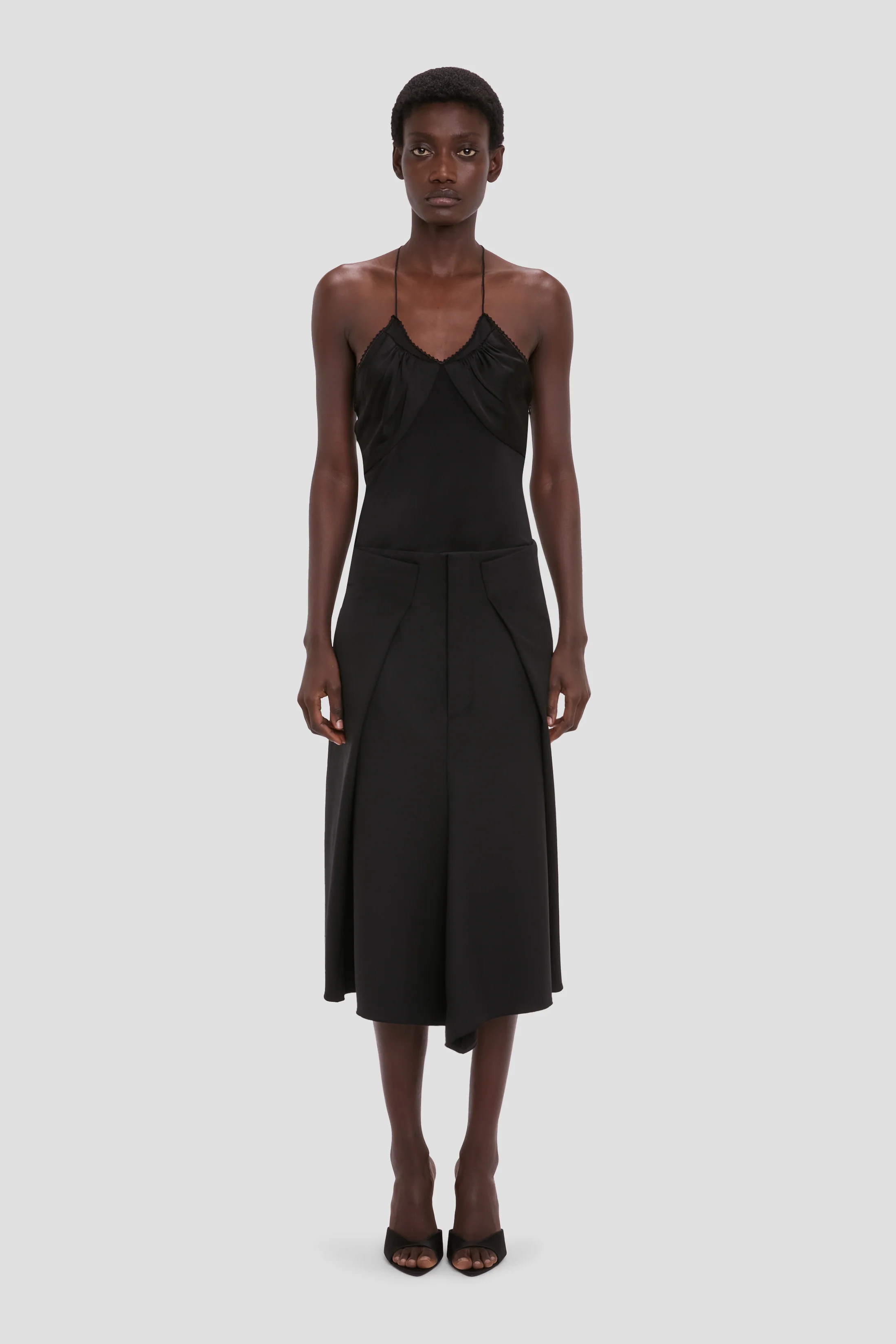 336-tailored-midi-skirt-in-black-1.webp Tailored Midi Skirt In Black