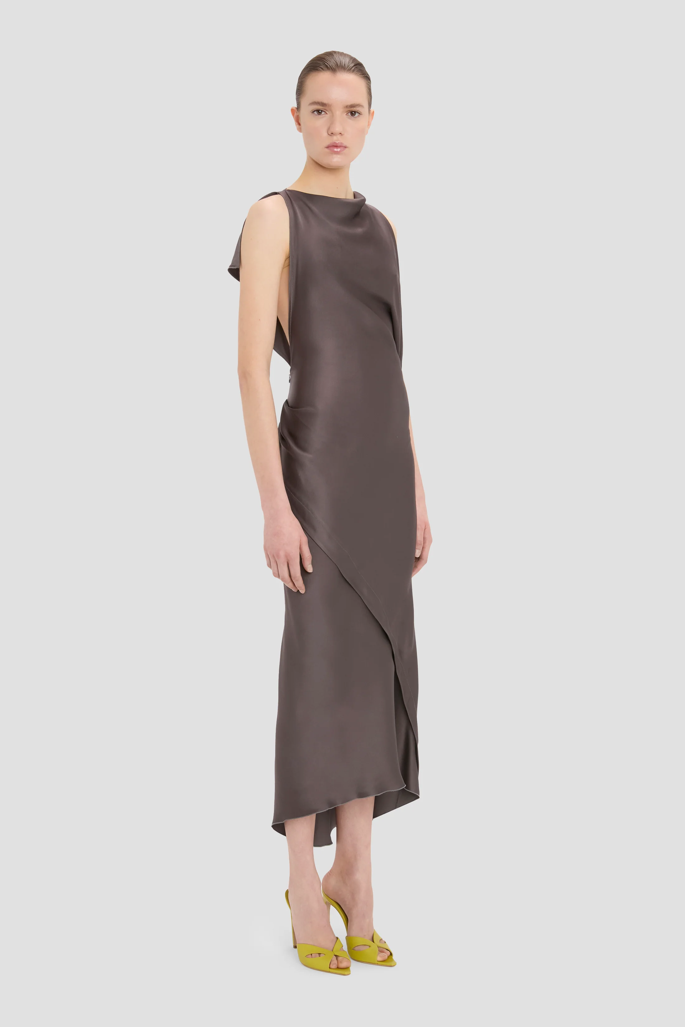 Kyra Midi Dress In Ore